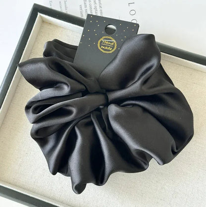 Σατέν Scrunchie σε διάφορα χρώματα